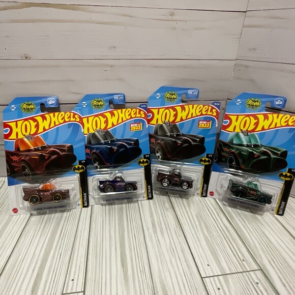 Hot Wheels Batman Classic TV Series Short Batmobile 4 Color Variations - Picture 1 of 6